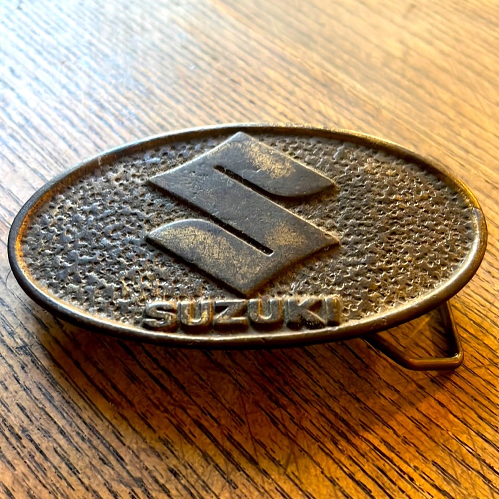 Suzuki motorcycle belt buckle